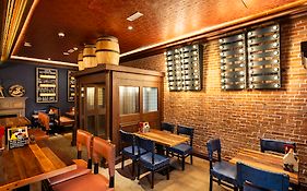 فندق سيتي ماكس البرشاء